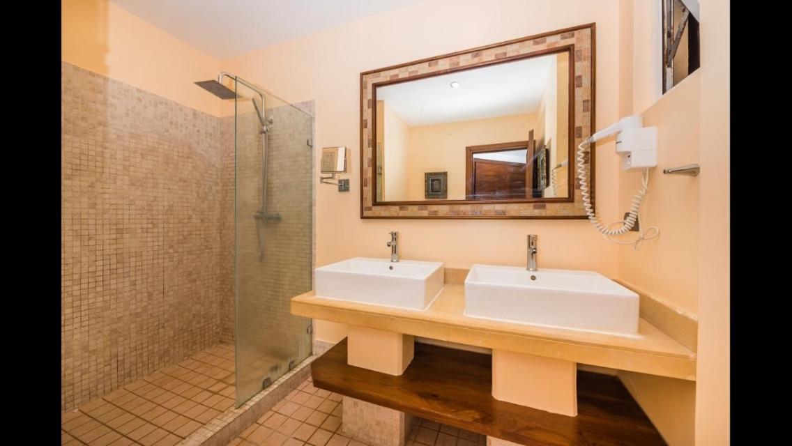 Apartment Naxos 8 Tamarindo